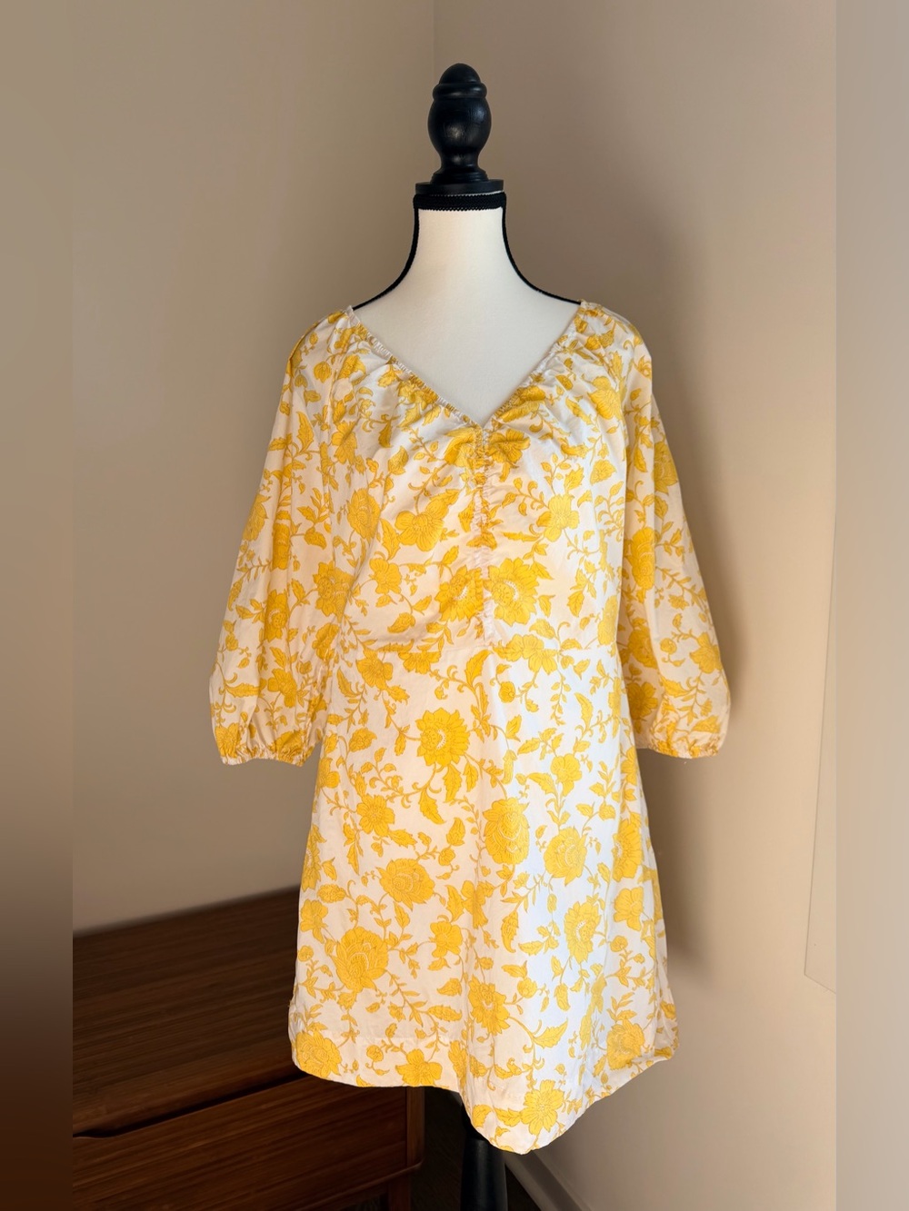 LOFT Yellow Floral 100% Cotton Fit & Flare Dress – Size 6